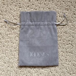 Tootsies Gray Pouch